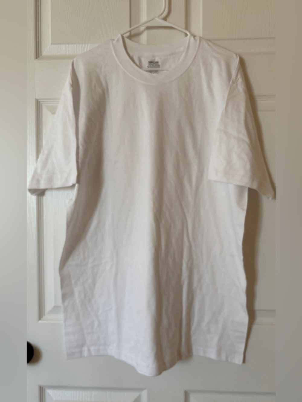 Kirkland Signature White Short Sleeve Crew Neck T-Shirt